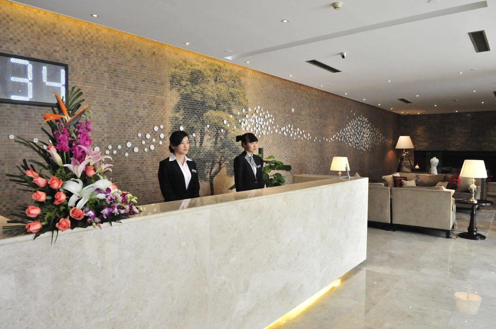 Luck Boutique Hotel Hangzhou Exterior photo